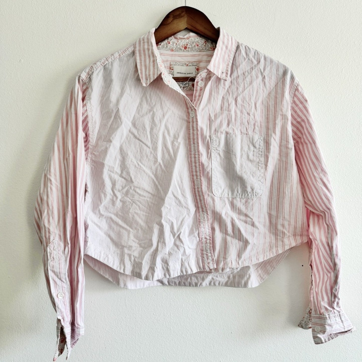 American Eagle Pink striped floral button down XS
