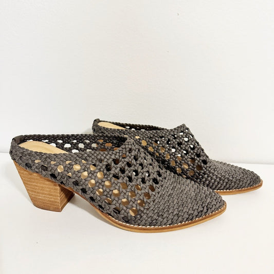 Mimi chunky heel mules women’s 10