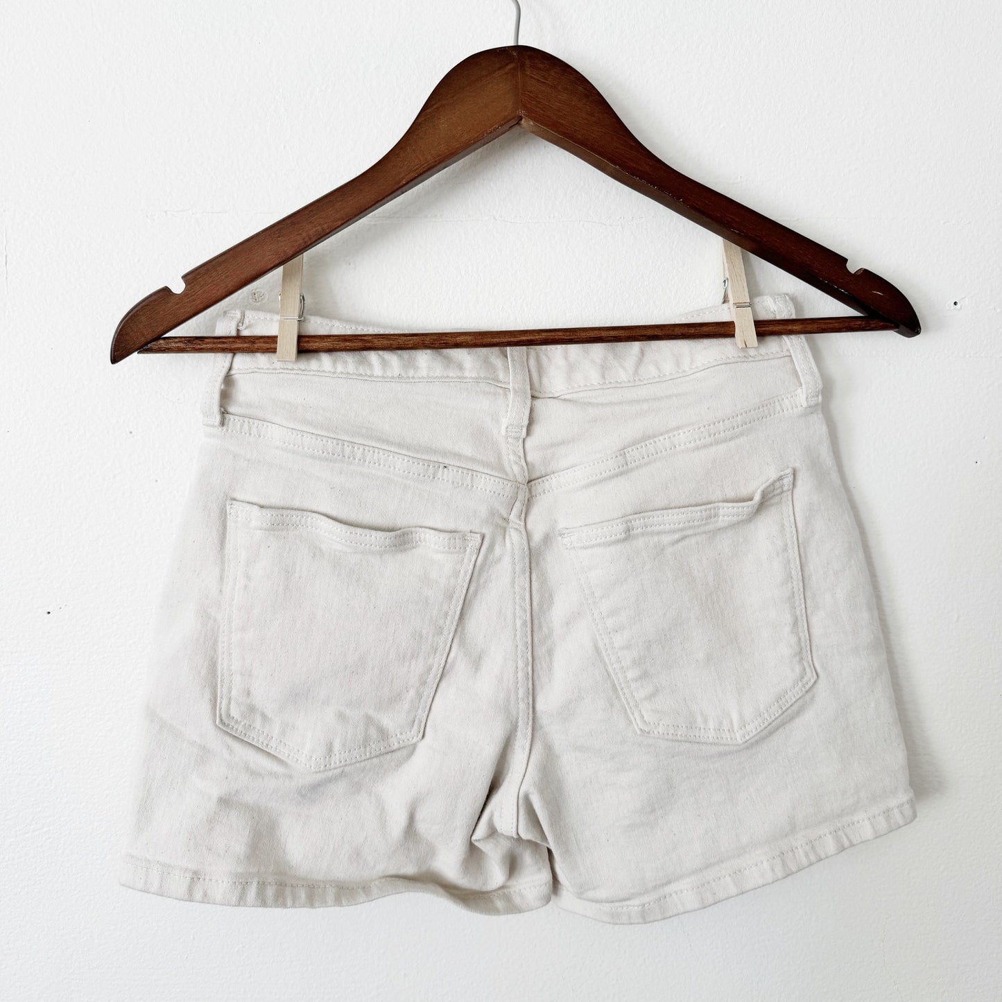 Universal Thread high rise midi cream shorts size 0