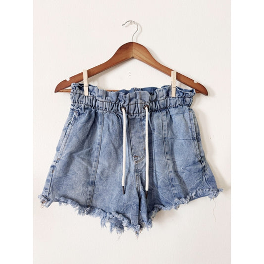Kensie Blue Washed Denim Paperbag Shorts size 4