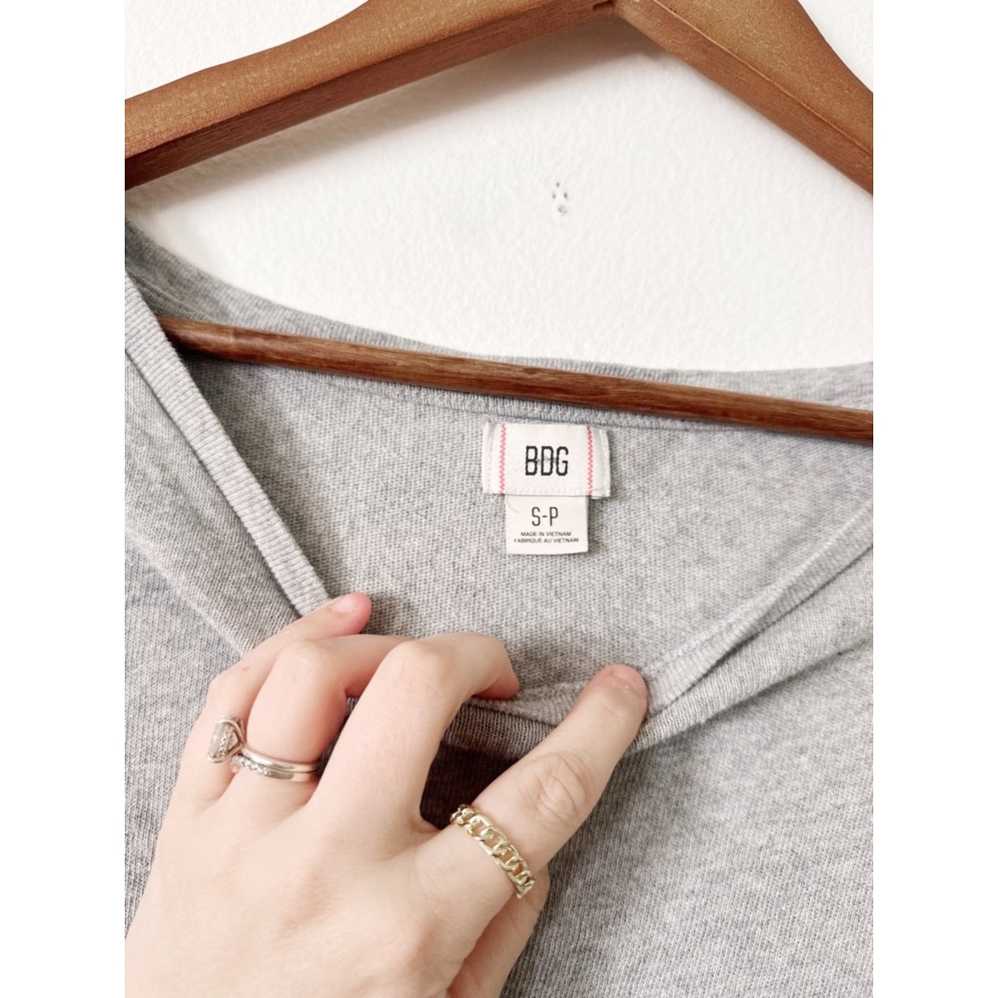 BDG Heather Gray Short Sleeve Tee small
