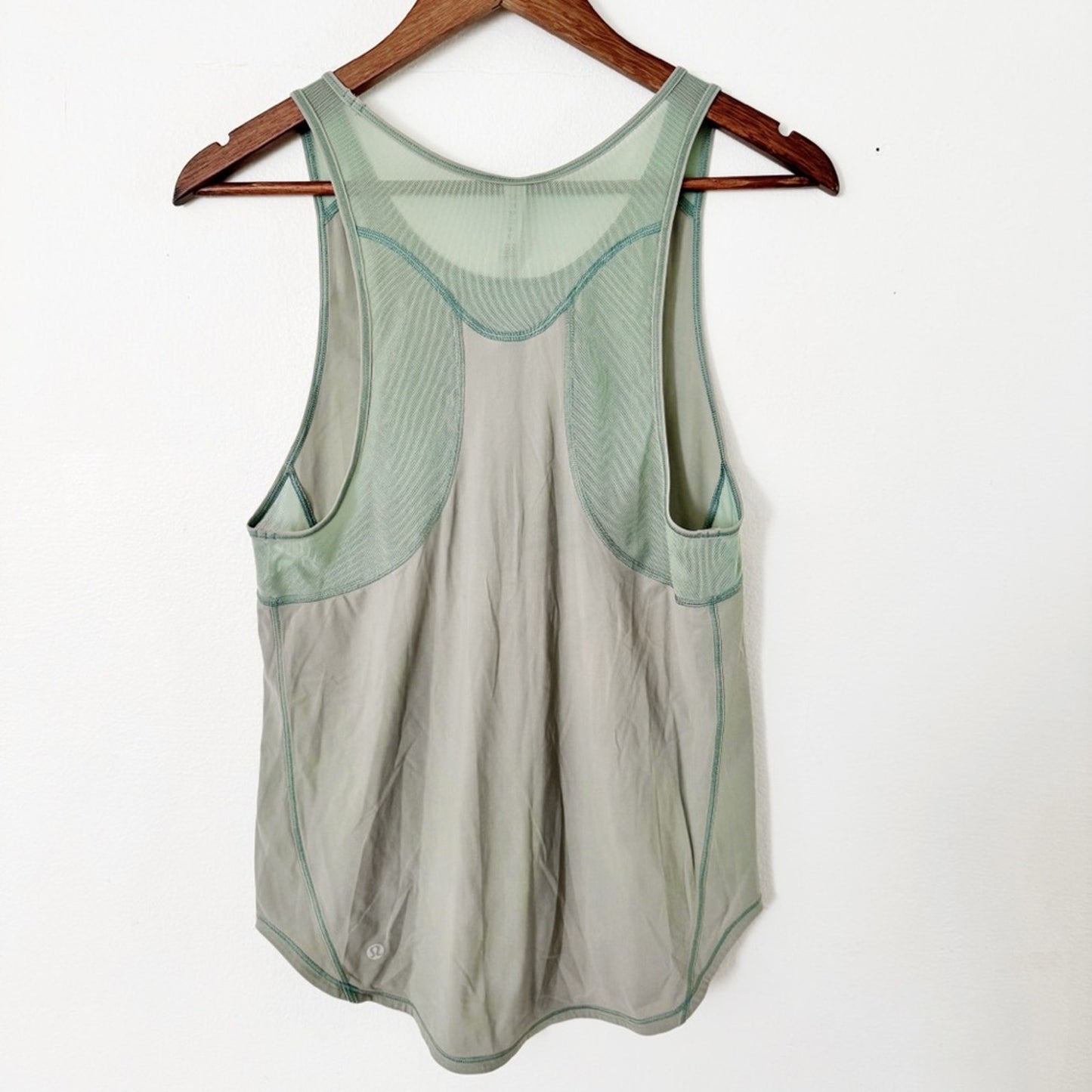 Lululemon Athletica Light Green Tank Top size 4